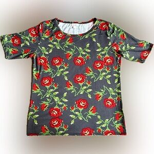 LuLaRoe Roses Gigi Top